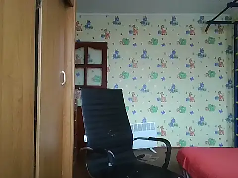 chiraq1945 online show from 10/24/25, 09:38