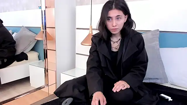 Ashkoreh online show from 10/23/25, 09:24