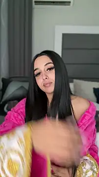 Snapshot of LilMisIndianx chatting on 04/17/26, 11:46 LilMisIndianx online show from 04/17/26, 11:46