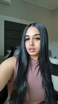 Snapshot of LilMisIndianx chatting on 04/29/26, 05:44 LilMisIndianx online show from 04/29/26, 05:44