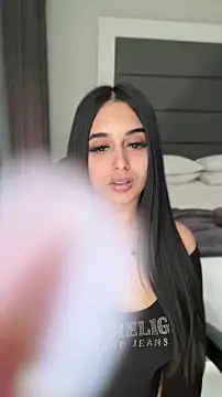 Snapshot of LilMisIndianx chatting on 05/03/26, 12:11 LilMisIndianx online show from 05/03/26, 12:11
