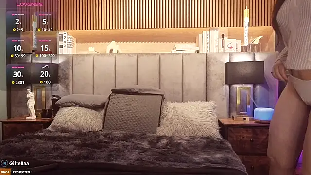 Snapshot of Angelina_Dior chatting on 09/22/25, 06:21 Angelina Dior online show from 09/22/25, 06:21