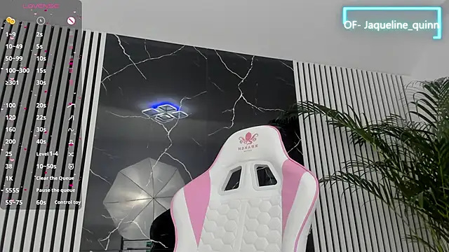 daisyblushh online show from 09/15/25, 07:14