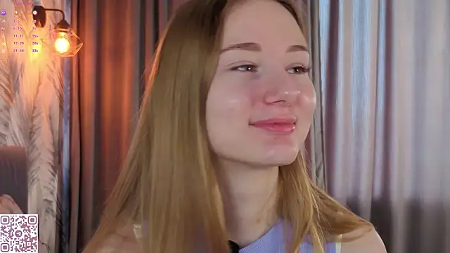 ElvinaRose online show from 04/11/26, 04:28