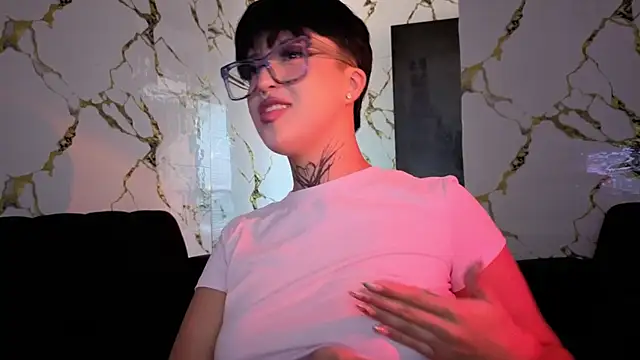 Rebeka-baker online show from 01/07/26, 01:57