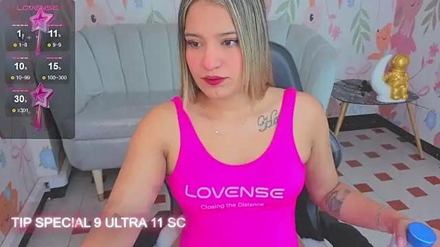 Paris09 v  online show from 03/19/26, 03:43