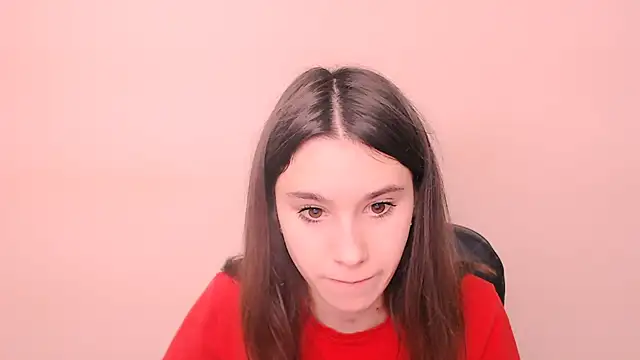 Snapshot of RosaRay_ chatting on 11/21/25, 08:24 RosaRay online show from 11/21/25, 08:24