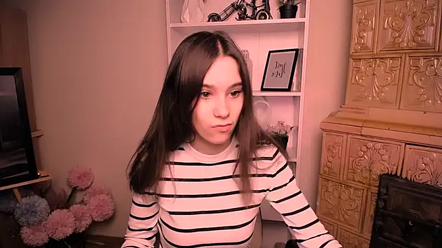 RosaRay  online show from 03/18/26, 07:22