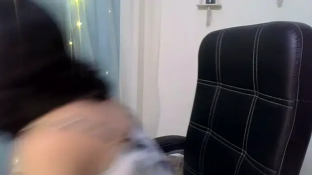 Snapshot of Karan_Ash chatting on 11/29/25, 06:16 Karan Ash online show from 11/29/25, 06:16