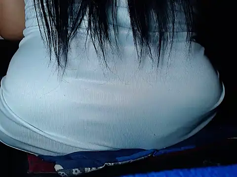 Snapshot of salmaextremeperver chatting on 11/30/25, 11:14 salmaextremeperver online show from 11/30/25, 11:14