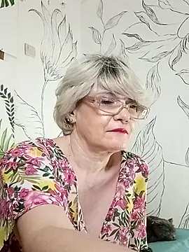 Snapshot of Catty_Lady chatting on 05/12/26, 06:38 Catty Lady online show from 05/12/26, 06:38