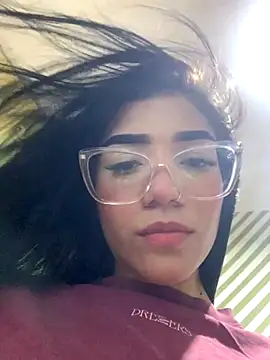 ElaRose 12 online show from 10/04/25, 08:40