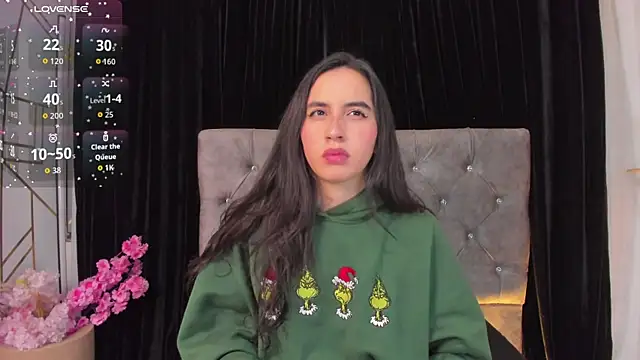 Snapshot of kaylee_lee chatting on 11/14/25, 04:00 kaylee lee online show from 11/14/25, 04:00