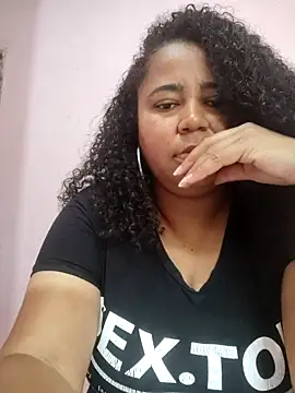 Snapshot of Rafaschuler chatting on 11/08/25, 12:38 Rafaschuler online show from 11/08/25, 12:38