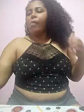 Snapshot of Rafaschuler chatting on 11/16/25, 08:47 Rafaschuler online show from 11/16/25, 08:47