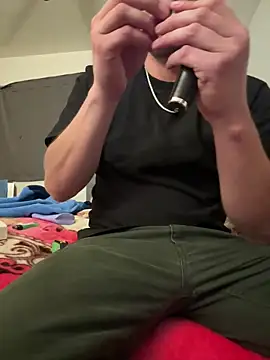 Snapshot of himNIGuys chatting on 11/12/25, 03:29 himNIGuys online show from 11/12/25, 03:29