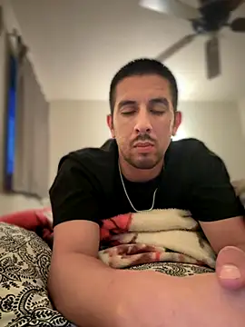 Snapshot of himNIGuys chatting on 11/13/25, 12:53 himNIGuys online show from 11/13/25, 12:53