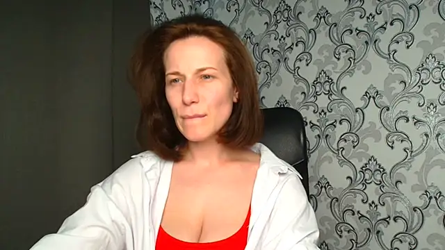 Snapshot of Kelly_Kisss chatting on 06/13/26, 12:25 Kelly Kisss online show from 06/13/26, 12:25