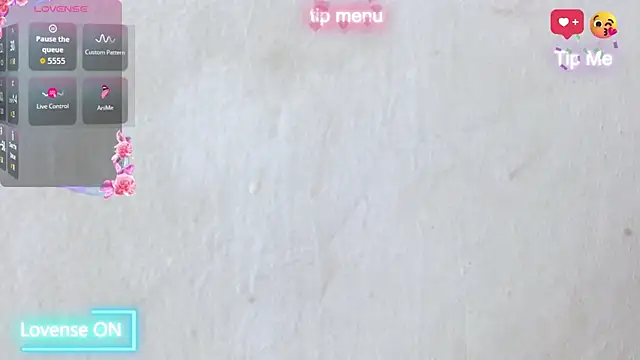 naomi powel online show from 11/11/25, 09:59