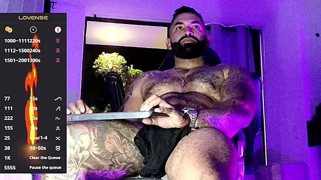 Snapshot of Max-prada chatting on 02/06/26, 02:16 Max-prada online show from 02/06/26, 02:16