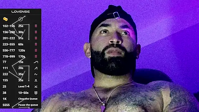 Snapshot of Max-prada chatting on 02/20/26, 02:19 Max-prada online show from 02/20/26, 02:19