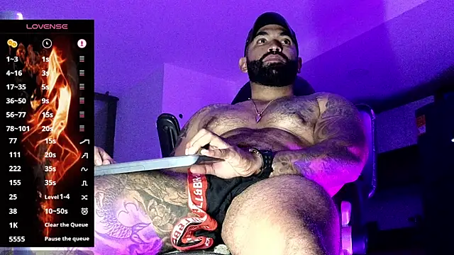 Snapshot of Max-prada chatting on 03/02/26, 07:15 Max-prada online show from 03/02/26, 07:15