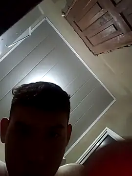 Henriquepauzao10 online show from 10/12/25, 01:37