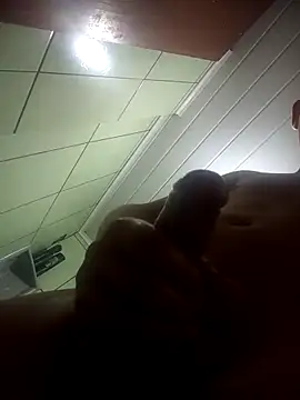 Henriquepauzao10 online show from 04/25/26, 07:22