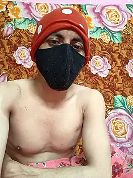 Seducing couple online show from 12/15/25, 08:40