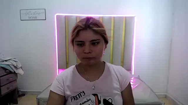 Snapshot of keilicita_tonny_18 chatting on 09/27/25, 05:40 keilicita tonny 18 online show from 09/27/25, 05:40