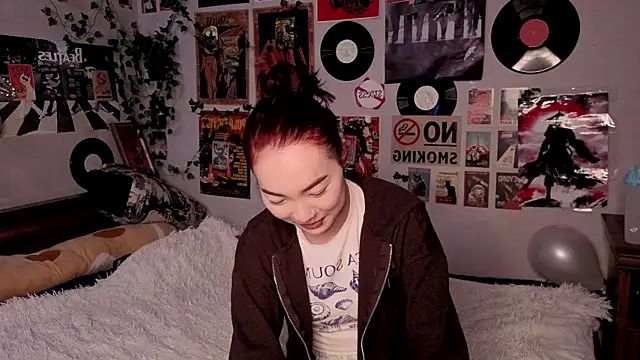 OdetteBiddy online show from 02/22/26, 08:07