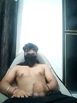 Kartikkartik8595 online show from 11/02/25, 07:27