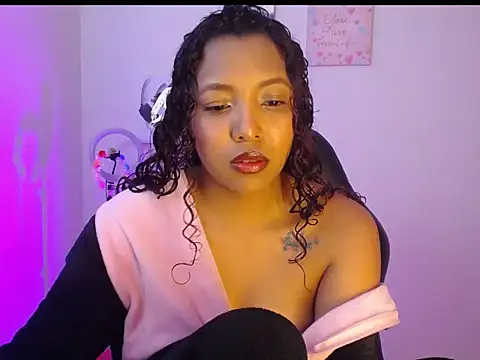 Snapshot of warisg__ chatting on 02/01/26, 05:39 warisg online show from 02/01/26, 05:39