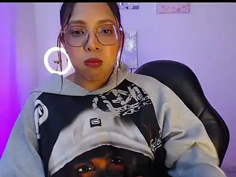 Snapshot of warisg__ chatting on 02/07/26, 09:35 warisg online show from 02/07/26, 09:35