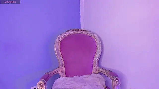 Snapshot of dandii_69 chatting on 09/18/25, 10:23 dandii 69 online show from 09/18/25, 10:23