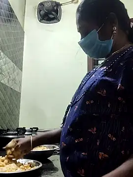 papukurty online show from 11/08/25, 02:17