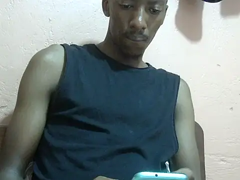 Snapshot of shadez94 chatting on 10/10/25, 03:11 shadez94 online show from 10/10/25, 03:11