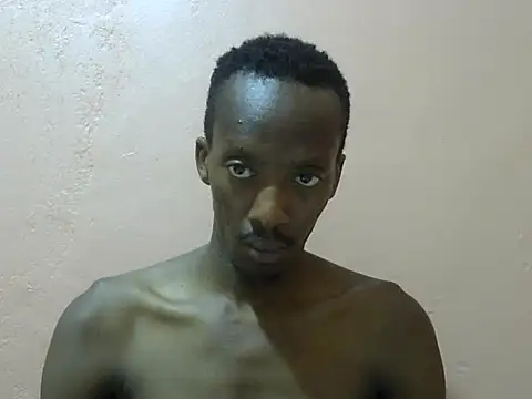 Snapshot of shadez94 chatting on 10/31/25, 06:53 shadez94 online show from 10/31/25, 06:53