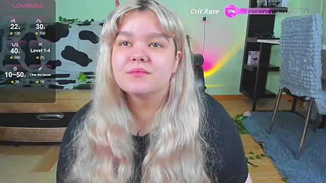  CandyM1lky  online show from 09/12/25, 06:46