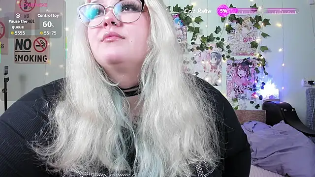  CandyM1lky  online show from 03/21/26, 07:13