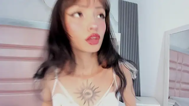 MaddieStark online show from 10/16/25, 07:04