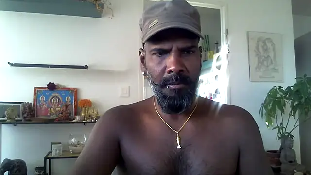 frenchblackc31 online show from 10/16/25, 04:08
