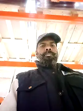 Snapshot of frenchblackc31 chatting on 11/13/25, 11:20 frenchblackc31 online show from 11/13/25, 11:20