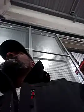 Snapshot of frenchblackc31 chatting on 12/05/25, 03:30 frenchblackc31 online show from 12/05/25, 03:30