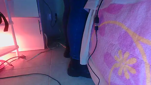 SatiroyNinfa online show from 04/06/26, 10:22