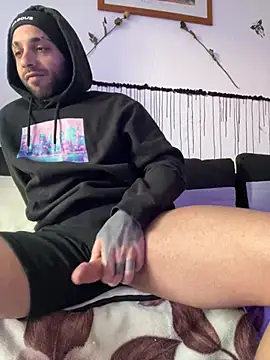 1Richrichard1 online show from 04/28/26, 07:13
