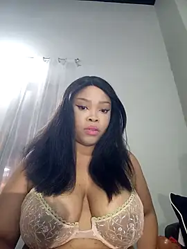 Snapshot of MadamPinky chatting on 12/01/25, 06:02 MadamPinky online show from 12/01/25, 06:02