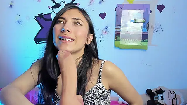 Alanaloiiss  online show from 09/24/25, 02:04