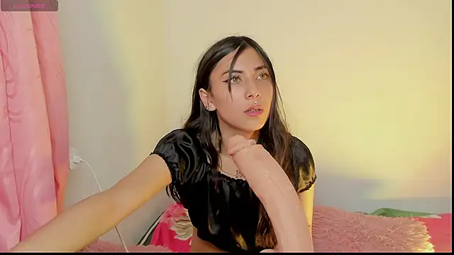 Alanaloiiss  online show from 02/20/26, 06:48