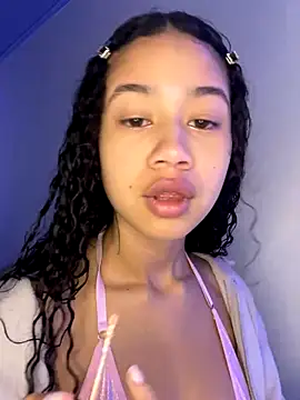 Snapshot of jadee8 chatting on 11/29/25, 11:57 jadee8 online show from 11/29/25, 11:57